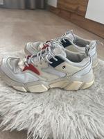 Schuhe von Tommy Hilfiger Niedersachsen - Westerstede Vorschau