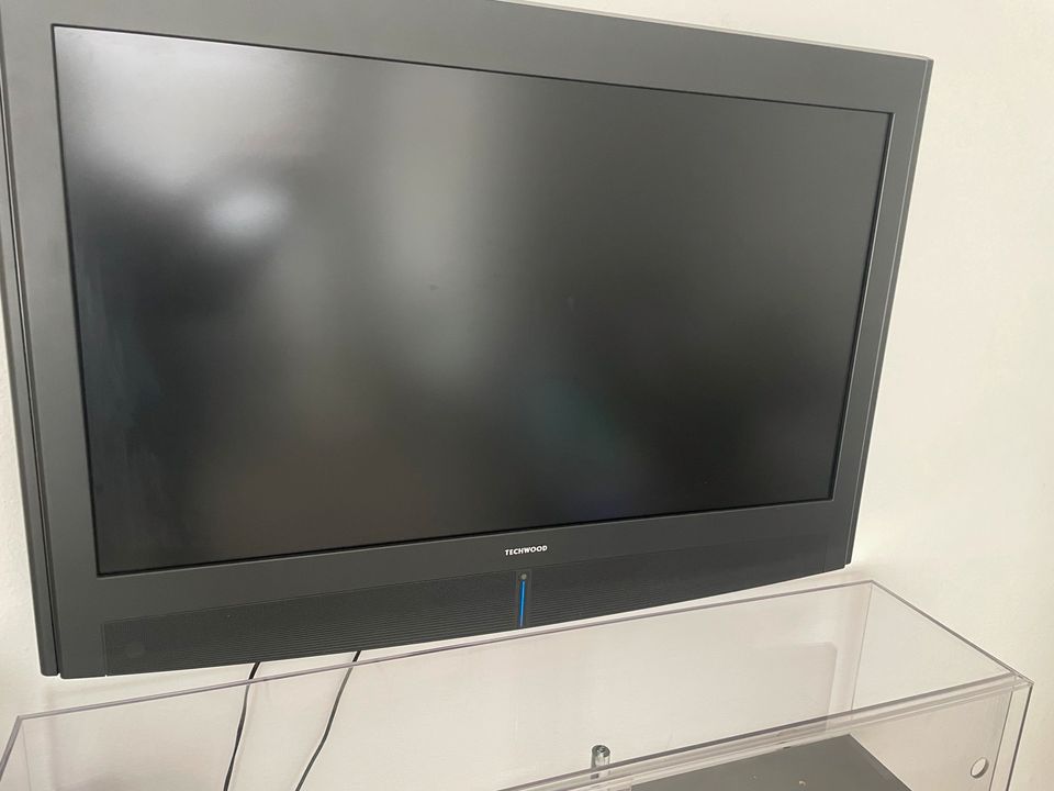 Fernseher 105cm in Rahden