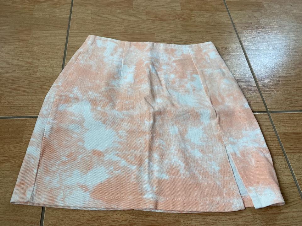 Shein Rock Größe XS 32 34 neu weiß orange in Neusäß