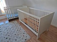 Kinderbett 70 x 140 cm mit Gebrauchsspuren und Matrstze Hessen - Weiterstadt Vorschau