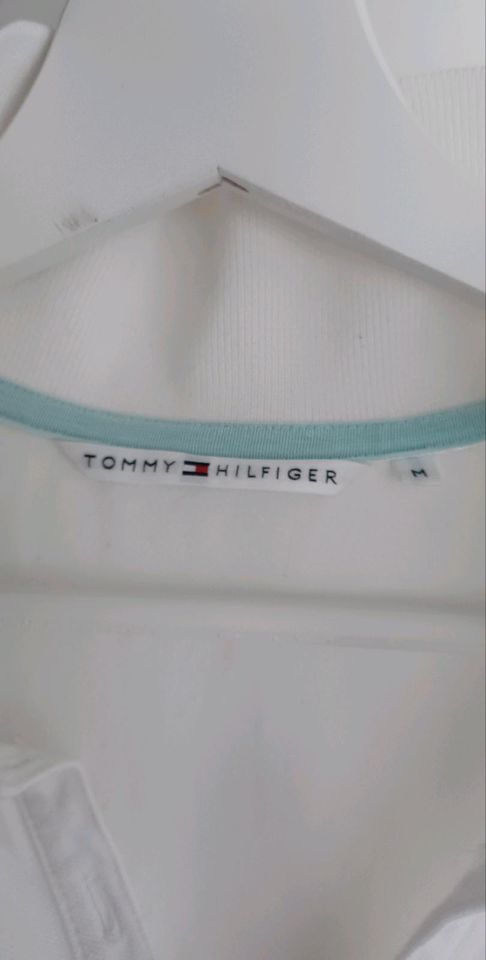 Tommy Hilfiger Poloshirt Gr. M in Hannover