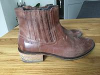 Esprit Stiefeletten Vintagelook Gr. 38 Hessen - Wetter (Hessen) Vorschau