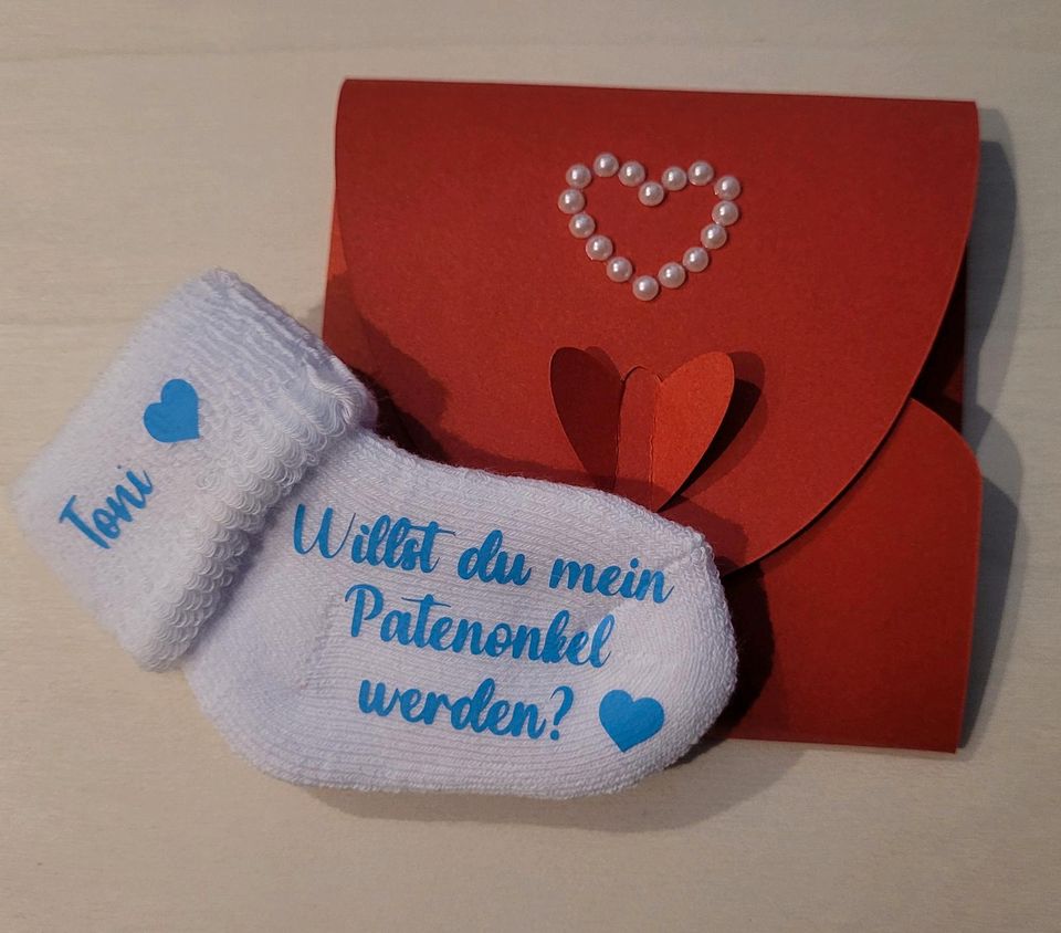Babysocke Schwangerschaftsverkündung Pate Überraschung Geschenk in Hemmingen