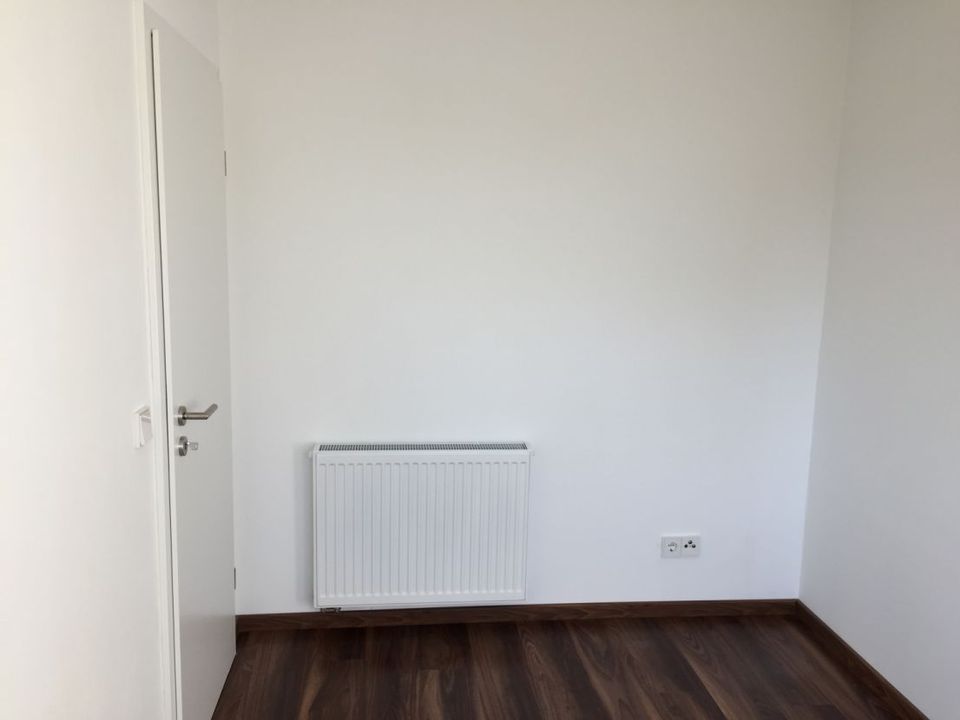 Einliegerwohnung / Singlewohnung / Apartment mit Terrasse in Siegen