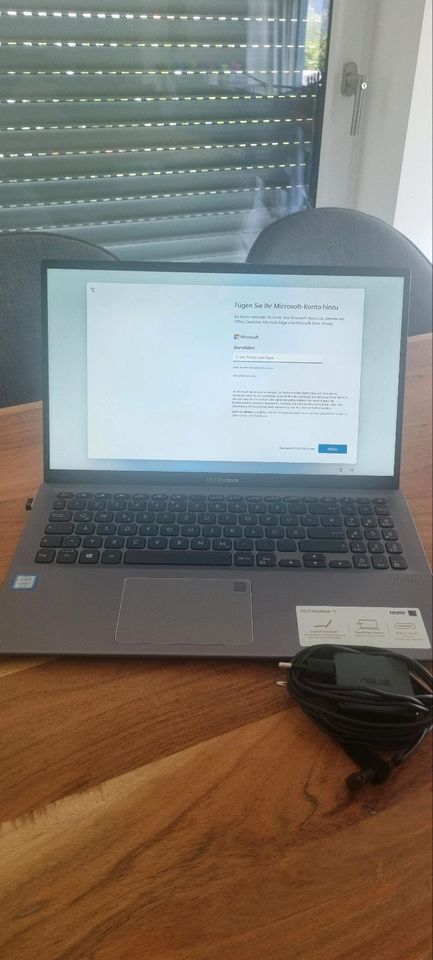 Asus Vivobook 15 Intel Core i5 in Berlin