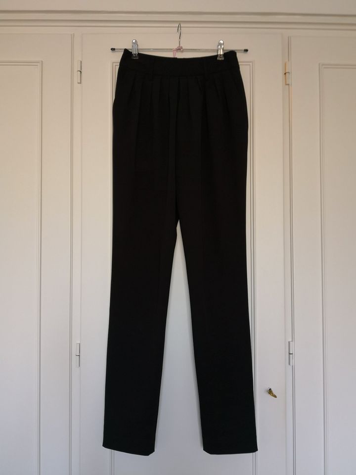 Bundfalten Hochbund Designer Damen Hose ADOLFO DOMINGUEZ Gr.36 in Düsseldorf