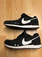 Nike Sneaker Gr 40,5 * Versand möglich * Frankfurt am Main - Kalbach Vorschau