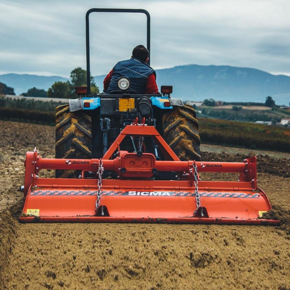 SICMA SPR 260 Bodenfräse Traktor <140 PS kein Howard in Krefeld