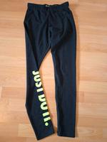 Damen Nike Sporthose gr. S Hamburg - Harburg Vorschau