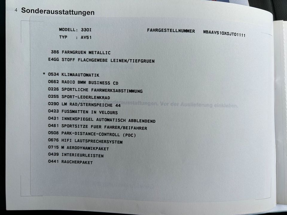 BMW 330i E46 Limo M-Aerodynamik-Paket Schalter Orginal Zustand in Schlangen