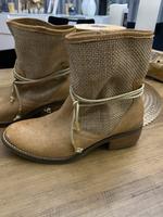 Stiefeletten/Stiefel/ GUESS Baden-Württemberg - Eislingen (Fils) Vorschau