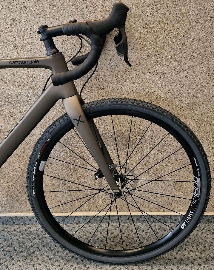 Cannondale Supersix Evo SE Rival AXS Meteor Gray 51cm in Scheeßel