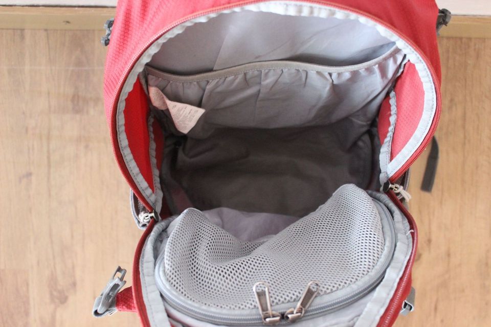 Jack Wolfskin Rucksack Wanderrucksack rot mit ACS in Nürnberg (Mittelfr)