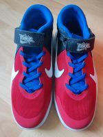 NEU Nike Schuhe Team Hustle gr. 38 Basketball rot blau Kinder Düsseldorf - Mörsenbroich Vorschau