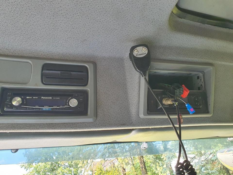 Mercedes-Benz 1824 Axor 1.Hand V²AKipper Kran Funk. Tierkörper in Schneverdingen