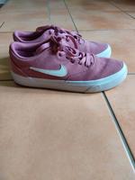 Nike SB, Nike, Nike Sneaker, Nike Schuhe, wie neu, Pink, Rosa, Bayern - Lohr (Main) Vorschau
