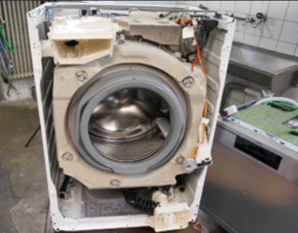 Pumpt nicht ab? Waschmaschine Geschirrspüler Reparatur günstig in Berlin