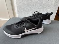 Nike Damen W MC Trainer 7,5 black white neuwertig Nur Sachsen-Anhalt - Halle Vorschau