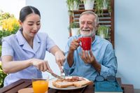 Liebevolle häusliche 24-Stunden Pflege & Betreuung ❤️ Altenpflege Nordrhein-Westfalen - Meerbusch Vorschau