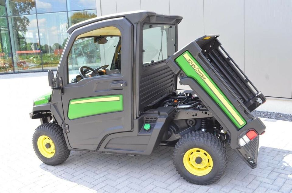 XUV 865M John Deere Gator Grün/Gelb in Greven