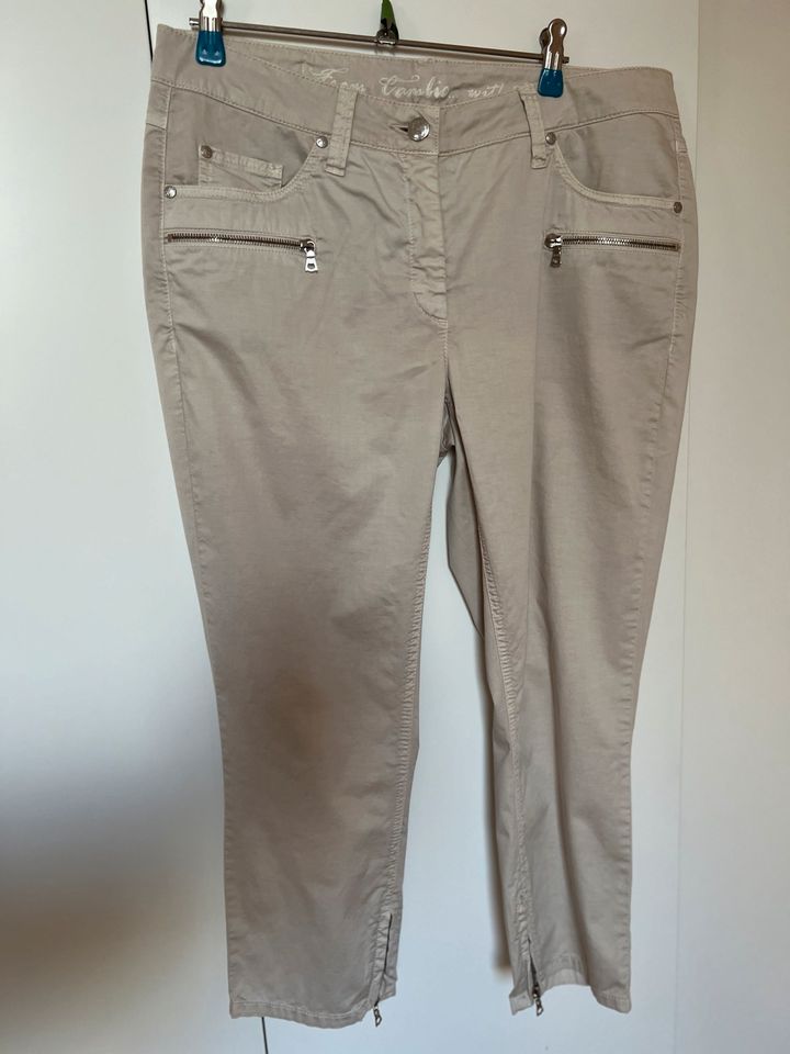 Cambio creme 7/8 Jeans Rebecca Damen Hose Baumwolle Gr. 40 in Hesedorf 