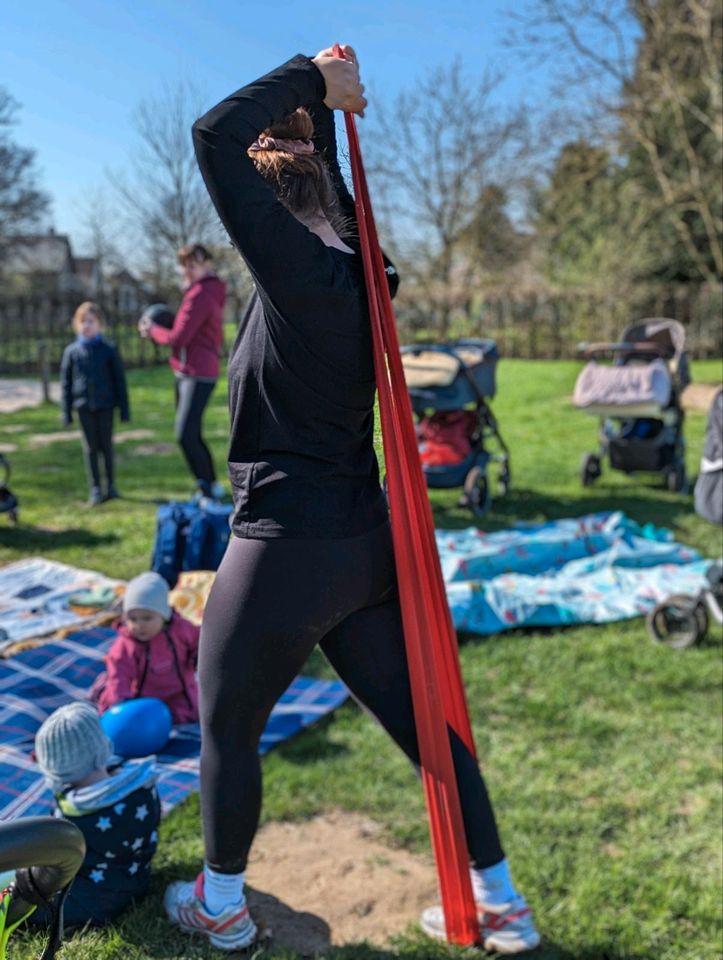 BUGGY-/ OUTDOOR FITNESS FÜR MAMAS IN KORSCHENBROICH in Korschenbroich