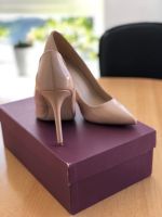 Spitze Pumps/ High Heels in beige/nude Lackoptik mit hohem Absatz Dortmund - Marten Vorschau