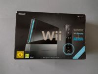 Nintendo Wii Konsole mit OVP, Zubehör und Mario Spiel Nordrhein-Westfalen - Balve Vorschau