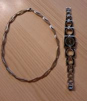 Uhr-Armbanduhr von Lotus und Silberne Kette Collier Sachsen - Annaberg-Buchholz Vorschau