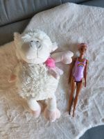 Kuscheltier Schaf und Barbie Berlin - Mahlsdorf Vorschau