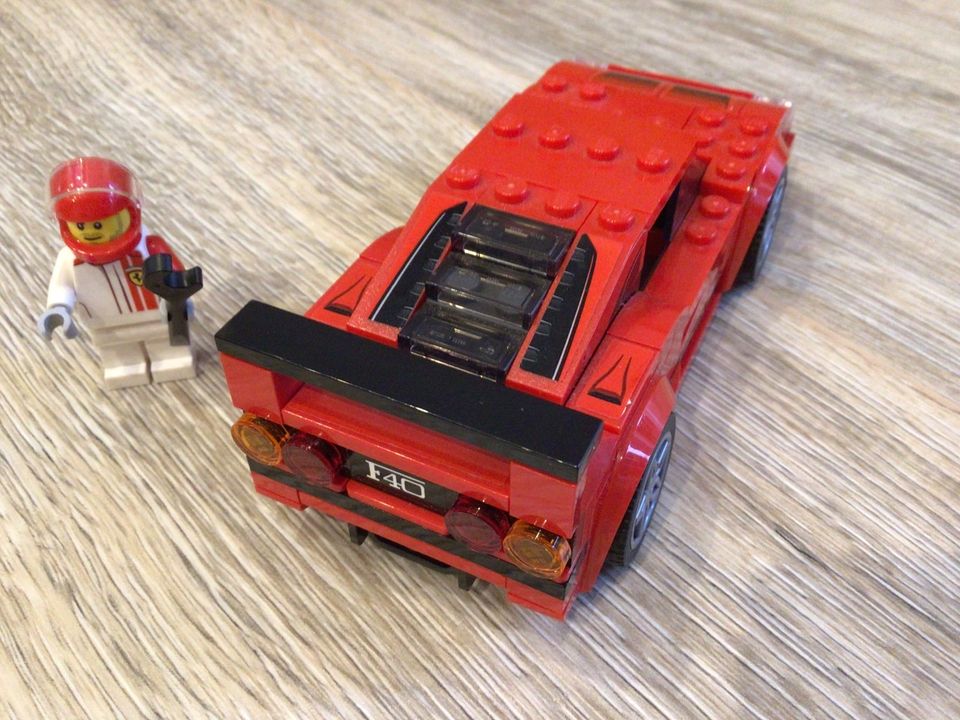 Lego Speed Champions Ferrari F40 75890 in Heilbad Heiligenstadt