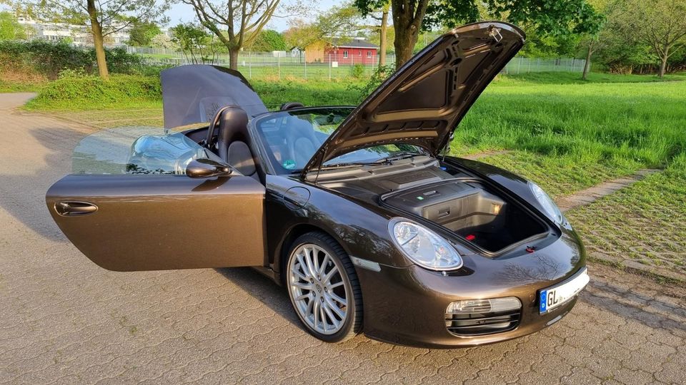 Porsche Boxster, Vollleder-Ausstattung, Navi, Klima in Bergisch Gladbach