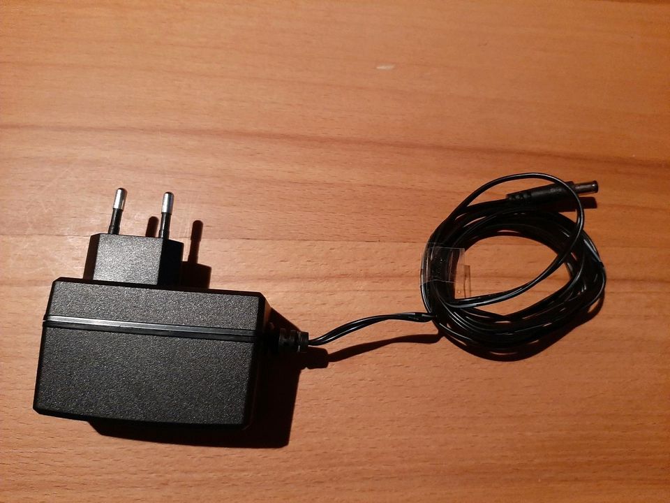 Switch Adapter Sunny 12V 1,5A max. 18W in Lemgo