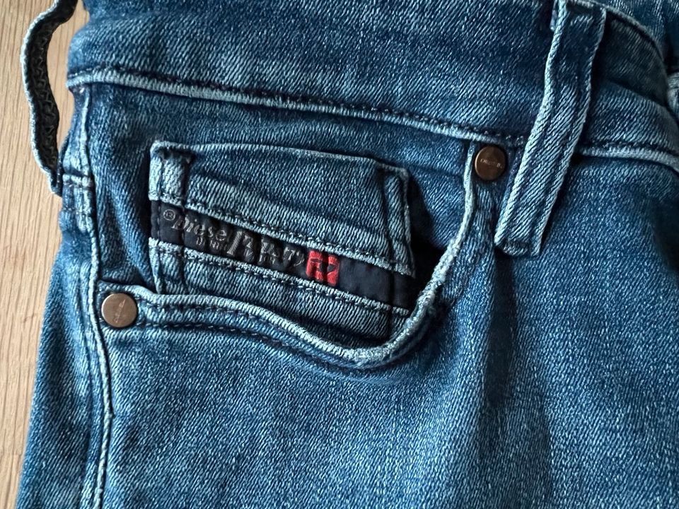 Diesel Jeans Gr 28 wie neu! in Naila