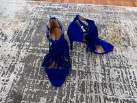 JustFab Absatzschuhe Pumps High Heels Fransen Riemchen Sandalen Hessen - Wiesbaden Vorschau