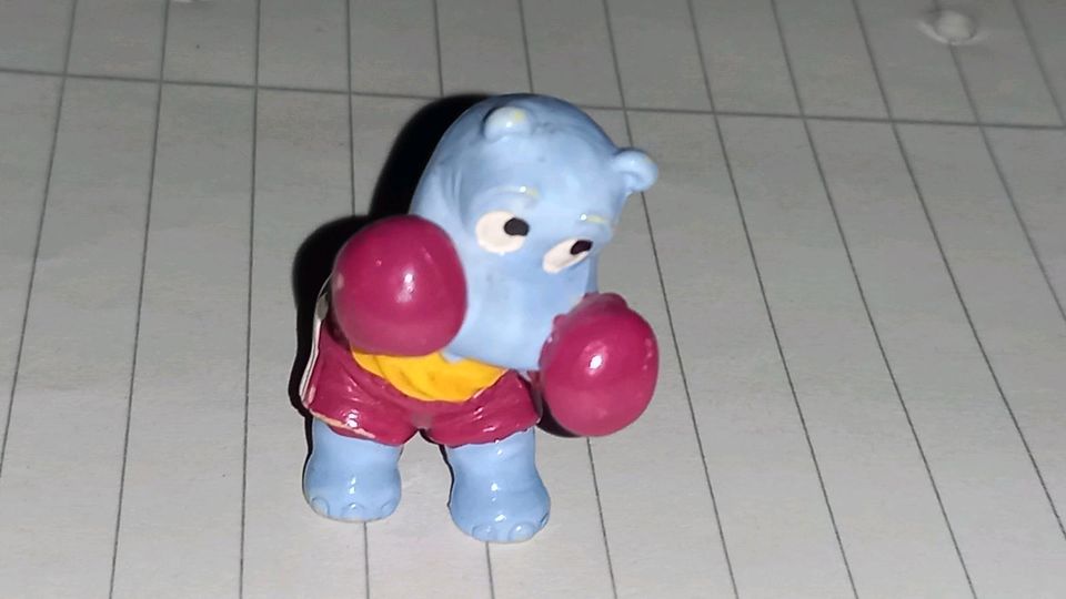 Ü Ei Happy Hippo Boxer 1990 in Donzdorf