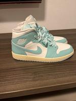 Air Jordan 1 MID Sneaker high F132 Damen 44 11,5 US NEU Rheinland-Pfalz - Katzenelnbogen Vorschau