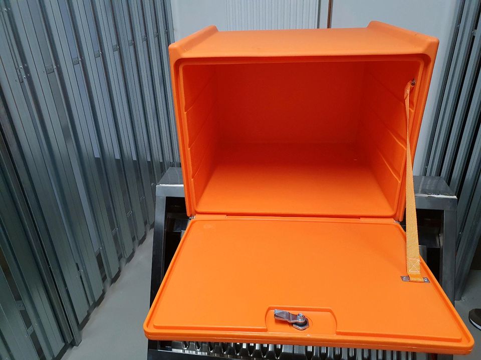 Transportbox / Liferbox für Roller mit mit Schraubensätze in Bochum