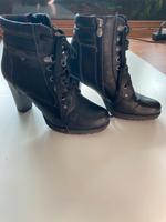 Tom Tailor Stiefeletten Stiefel Größe 38 schwarz Hessen - Rabenau Vorschau