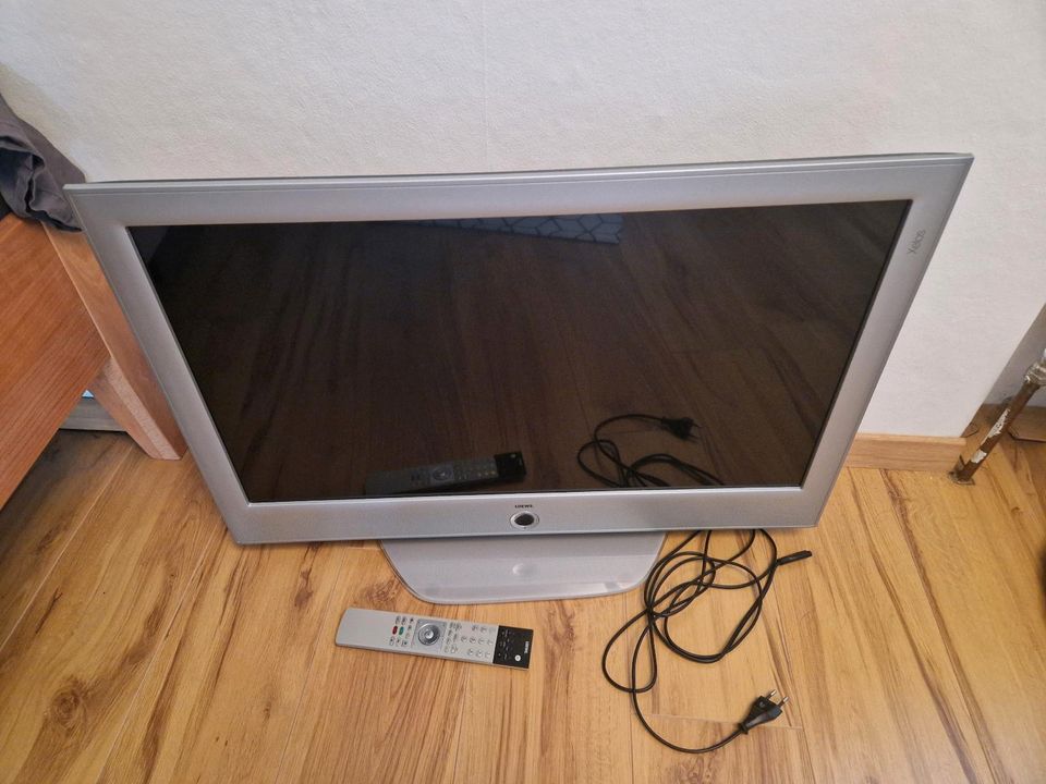 Löwe LCD 30 Zoll TV in Mertingen