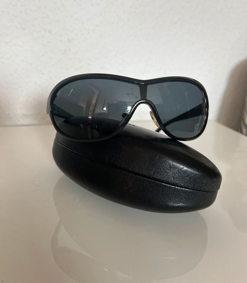 Prada Sonnenbrille - w. NEU in Düsseldorf