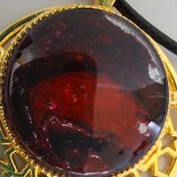 Halskette mit handmarmoriertem Cabochon in rot und schwarz mit le Kiel - Ellerbek-Wellingdorf Vorschau