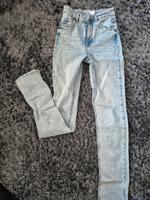 Damen Jeans Bershka high waist Gr.  34 blau Bayern - Weißenhorn Vorschau
