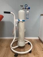 Medizinischer Sauerstoff  200 bar 10 l Flasche mit Ständer Frankfurt am Main - Eschersheim Vorschau