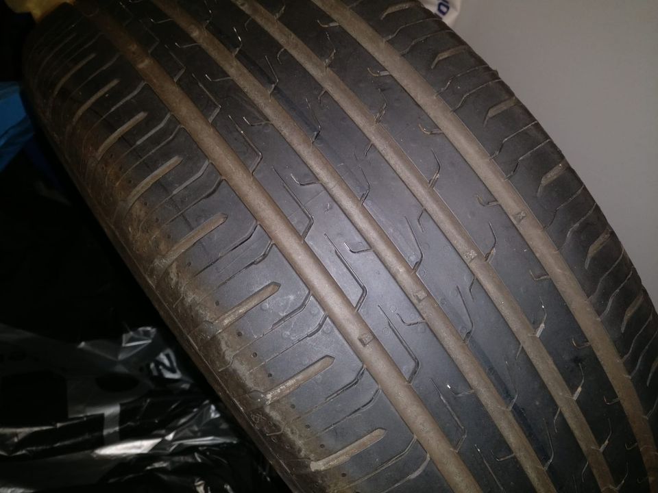 Sommerreifen Continental 215/55R17 wie neu in Hemer