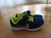 Nike Jungen Schuhe Größe 28 Nordrhein-Westfalen - Solingen Vorschau