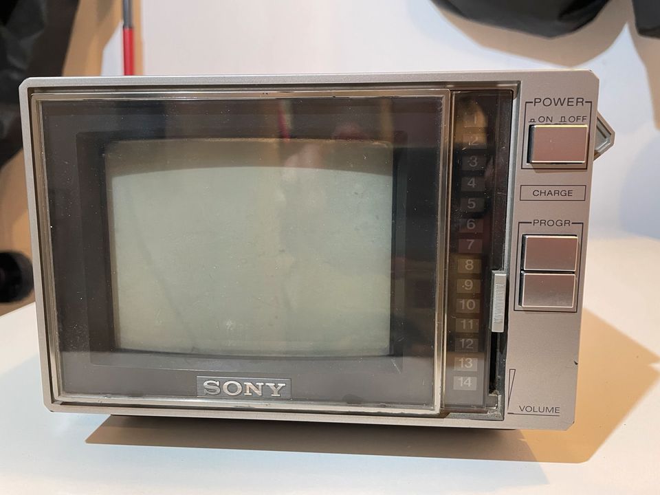 Sony Trinitron KV-6000BE Tragbarer Fernseher in Hamburg