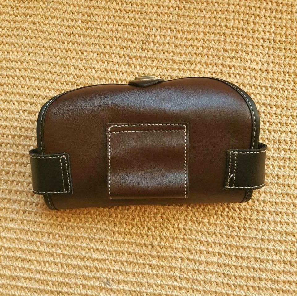 Retro Handytasche Gürteltasche braun in Magdeburg