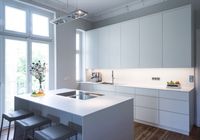 Stilvolle, modernisierte 6-Zimmer-Wohnung, 2 Balkone - Südseite mit Parkblick über Berlin Pankow - Prenzlauer Berg Vorschau