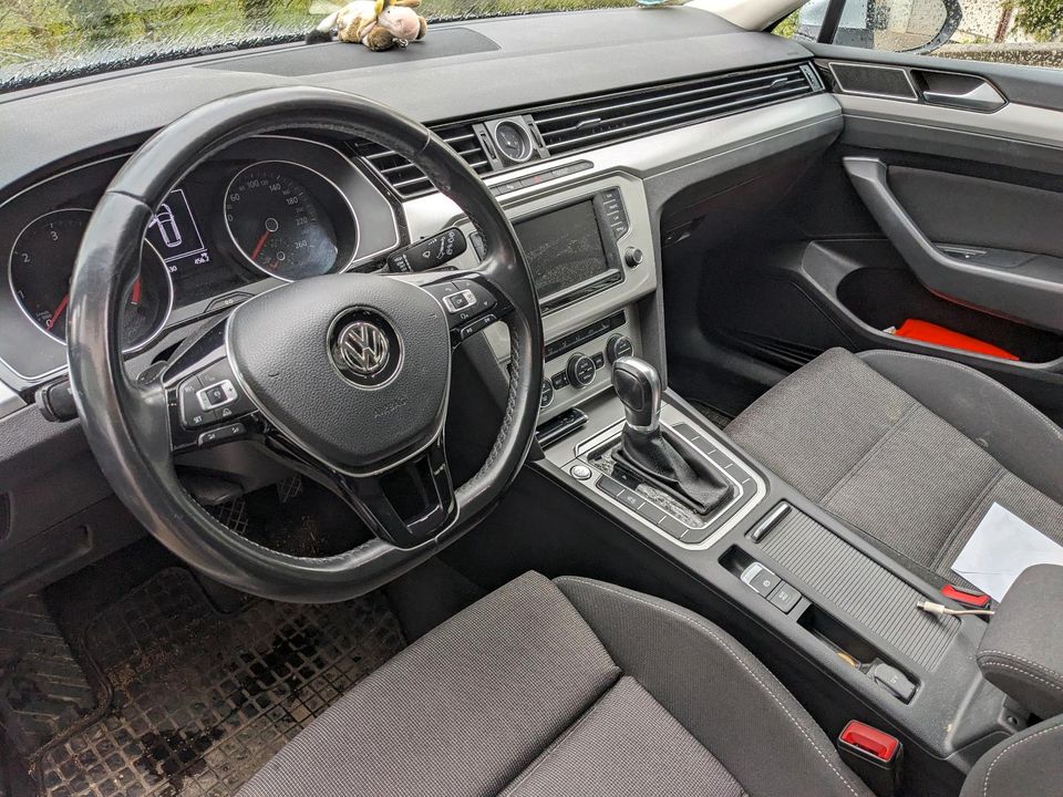 VW Passat 2.0 TDI DSG in Engen